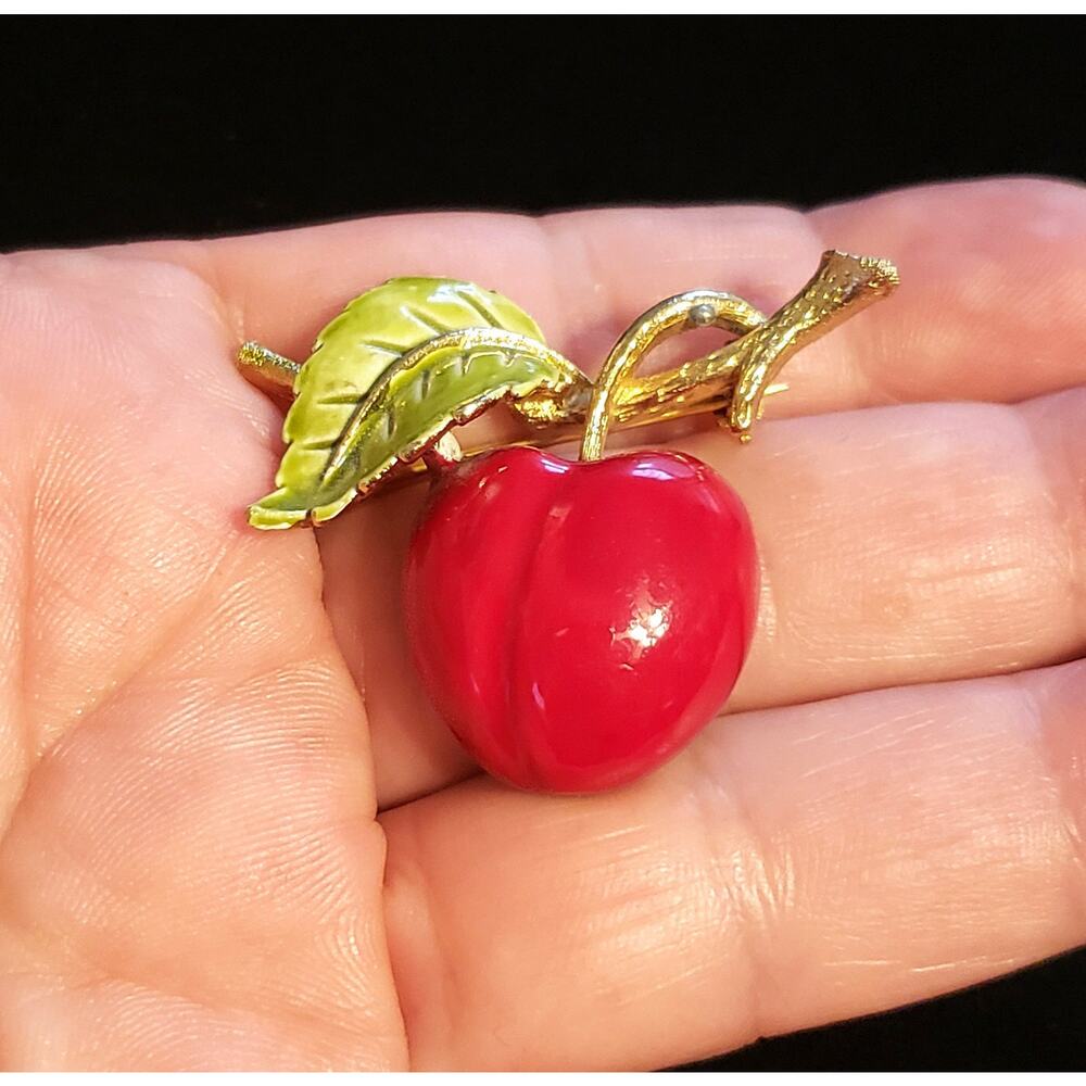 Vintage Enamel Apple Brooch Pin- Red & Green Large‎ - 1.75"- Figural fb1-24 - Picture 4 of 8